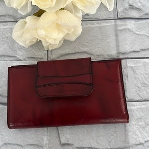 Amity Cowhide burgundy wallet